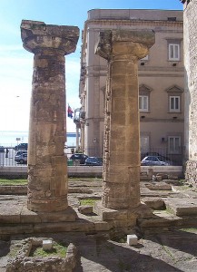 taranto colonne dorique