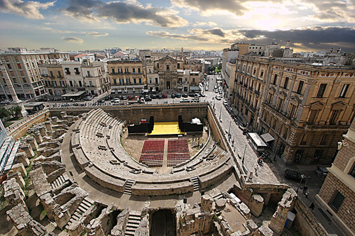 Lecce, amphytheatre romain,  pouilles