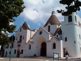 trulli, pouilles, église, alberobello